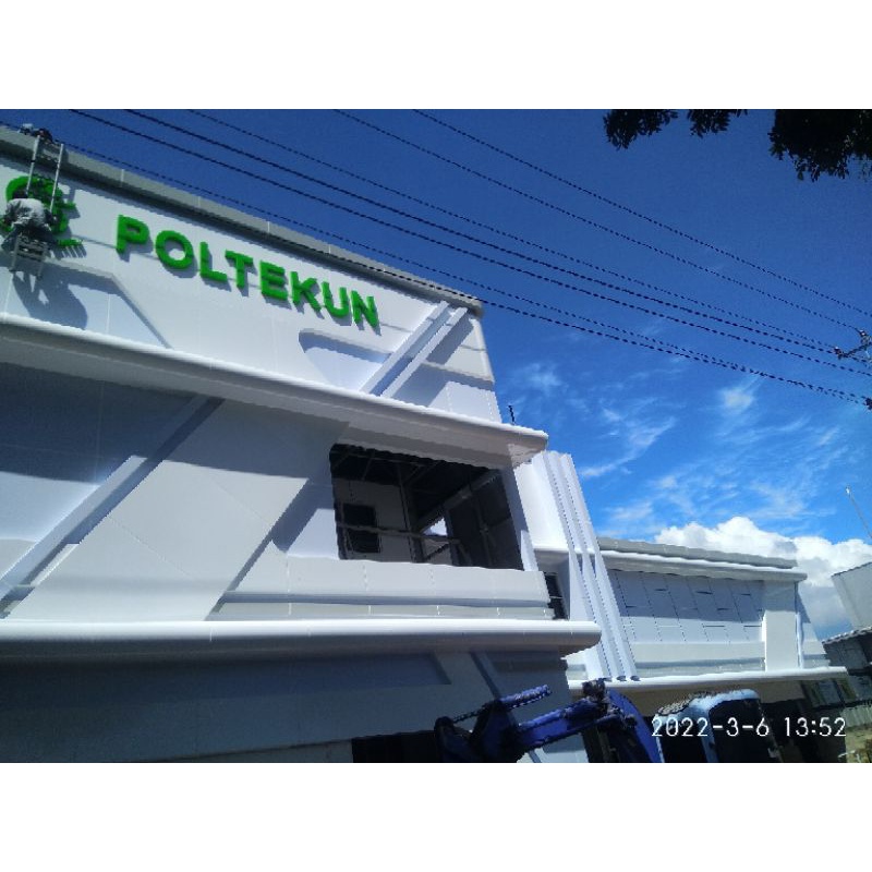 

Letter Box (Huruf Akrilik)