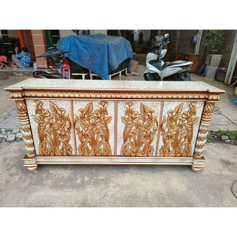 Bufet tv kayu jati ukir Jepara / meja tv ukir Jepara mewah / meja tv terlaris kayu jati