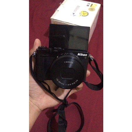 KAMERA NIKON 1 J5