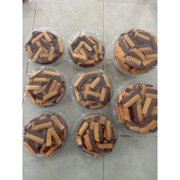 

kue semprit