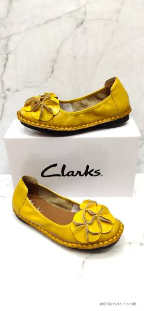 CLARKS BUNGA 5518 / SEPATU KULIT CLARKS WANITA