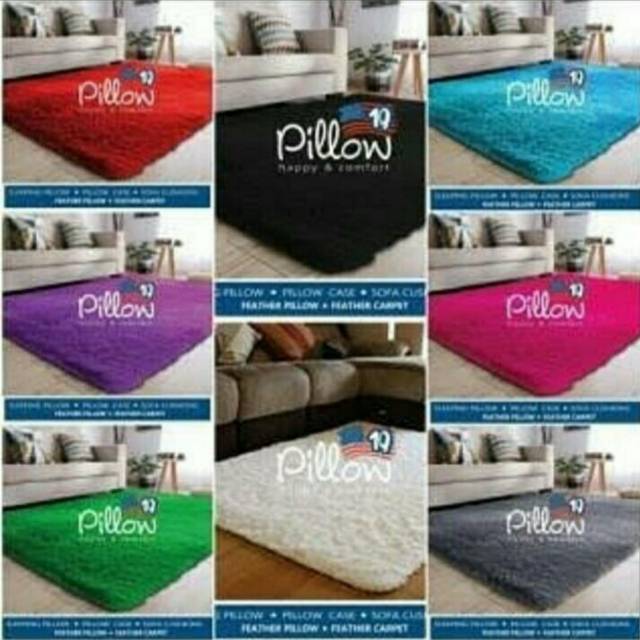 Karpet bulu pillow