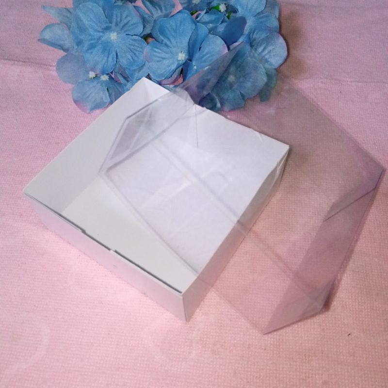 

paperbox tutup mika 12*12*2/packing souvenir custom