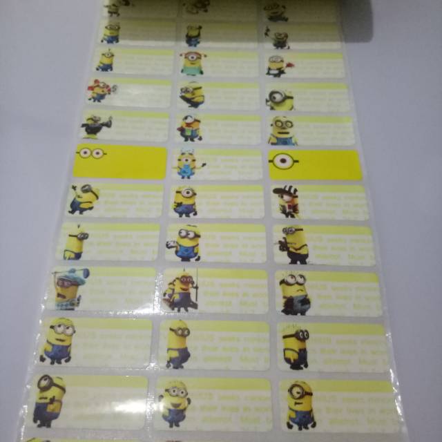 

Label Nama Minion Ukuran M