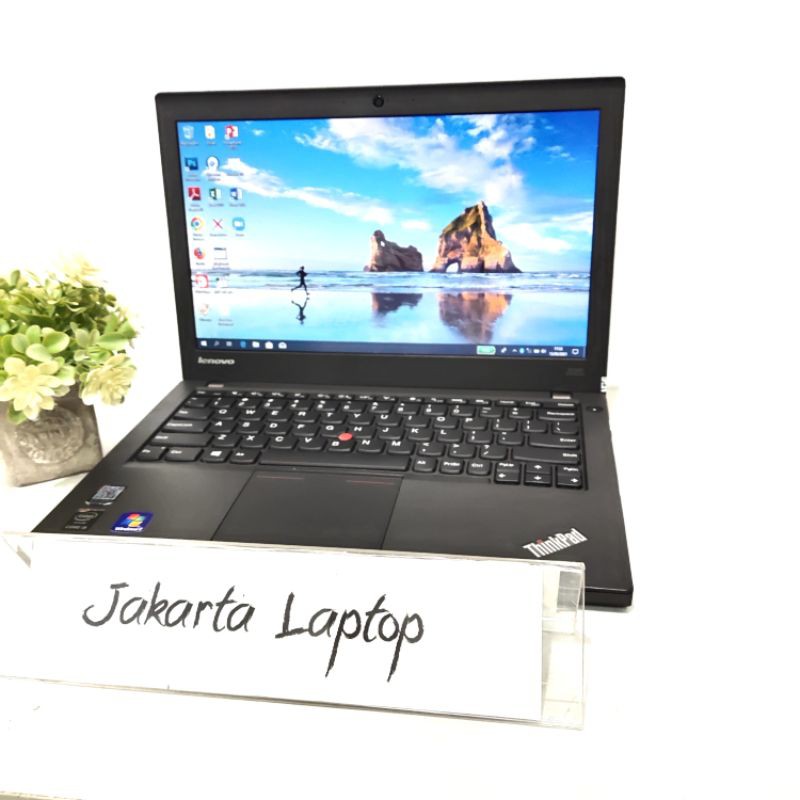 LENOVO THINKPAD X240 | CORE i5 | GE4 RAM 8GB | SSd 512GB | MULUS MURAH BERGARANSI