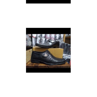 diskon sepatu fantovel pria