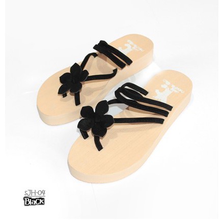 sandal wanita tali suede bunga