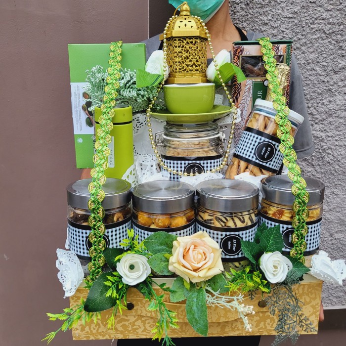 

Hampers parcel ultah/wedding/idul adha/lebaran/selamatan rumah baru 33