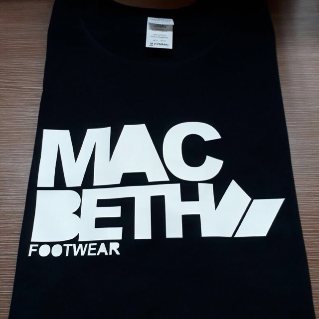 Kaos Gildan Macbeth