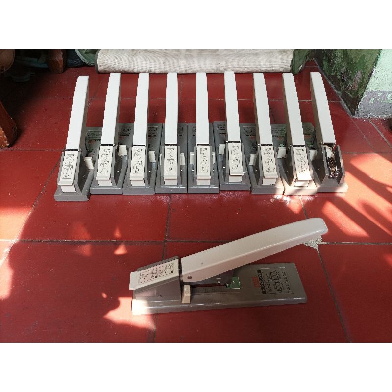 

staples max hd12s-13