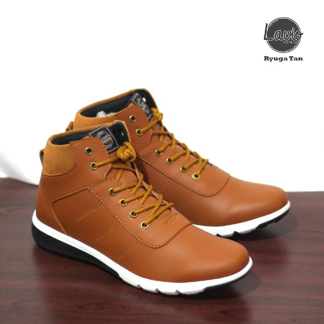 Sepatu Sneakers Casual Pria Original Shoes Lavio Ryuga