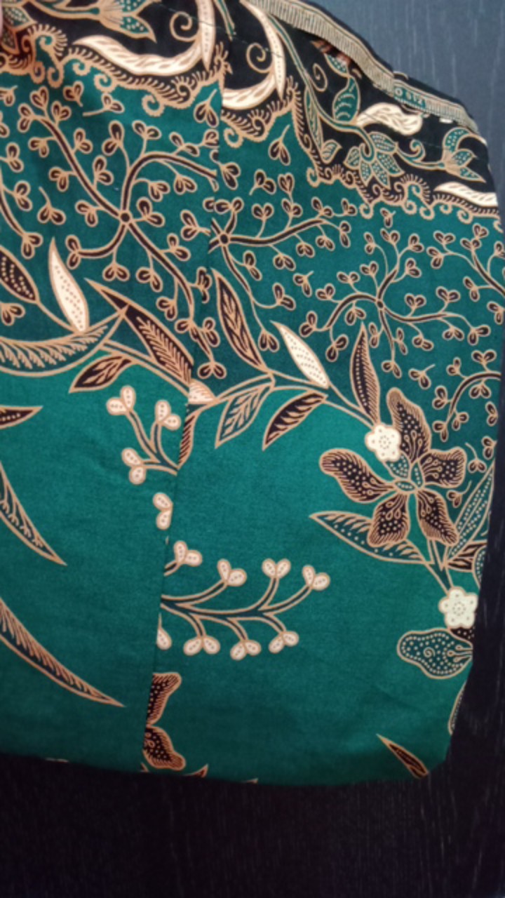 Grosir Terlaris Genes Jelita Tunic Navbor Yelbor Whitbor Creambor Tunik Batik Modern Hrb041