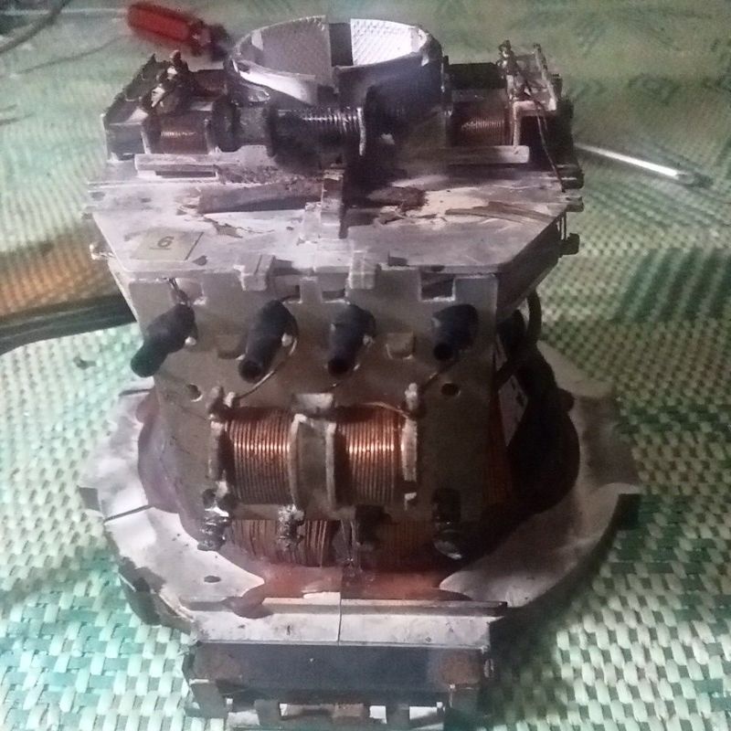 Yoke tv sharp tabung 21 flat