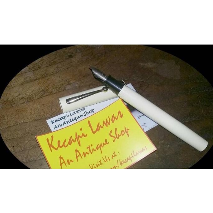 

Office & Stationery | Alat Tulis | Fountain Pen Sheaffer Medium Nib Made In Usa Original | Best Seller