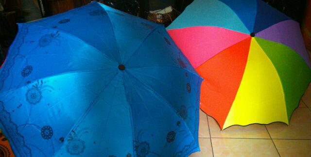 Payung Lipat 4 Fancy Karakter Motif Bunga Anti Uv Merk Osaka Bw-060