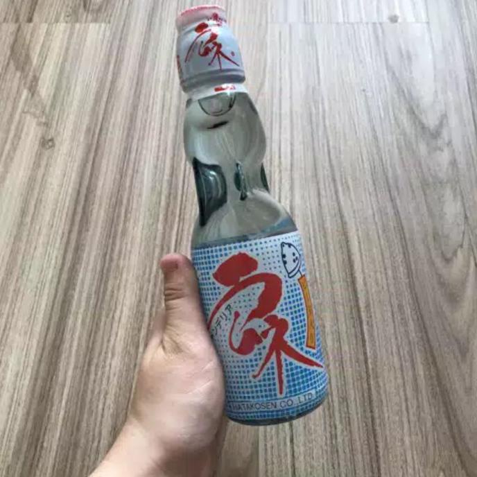 

=+=+=+] Minuman berkarbonat soda jepang Hata (Hatakusen) Ramune Original 250ml