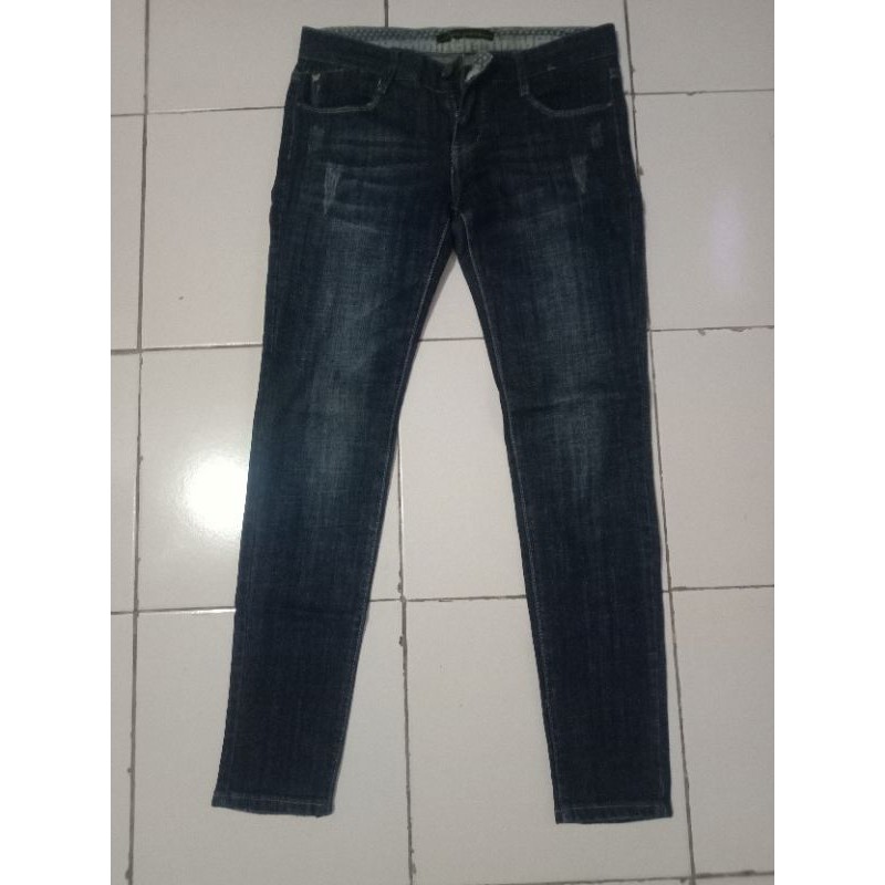 Preloved Celana Jeans Wanita 5PM / Preloved Celana Jeans 5 PM