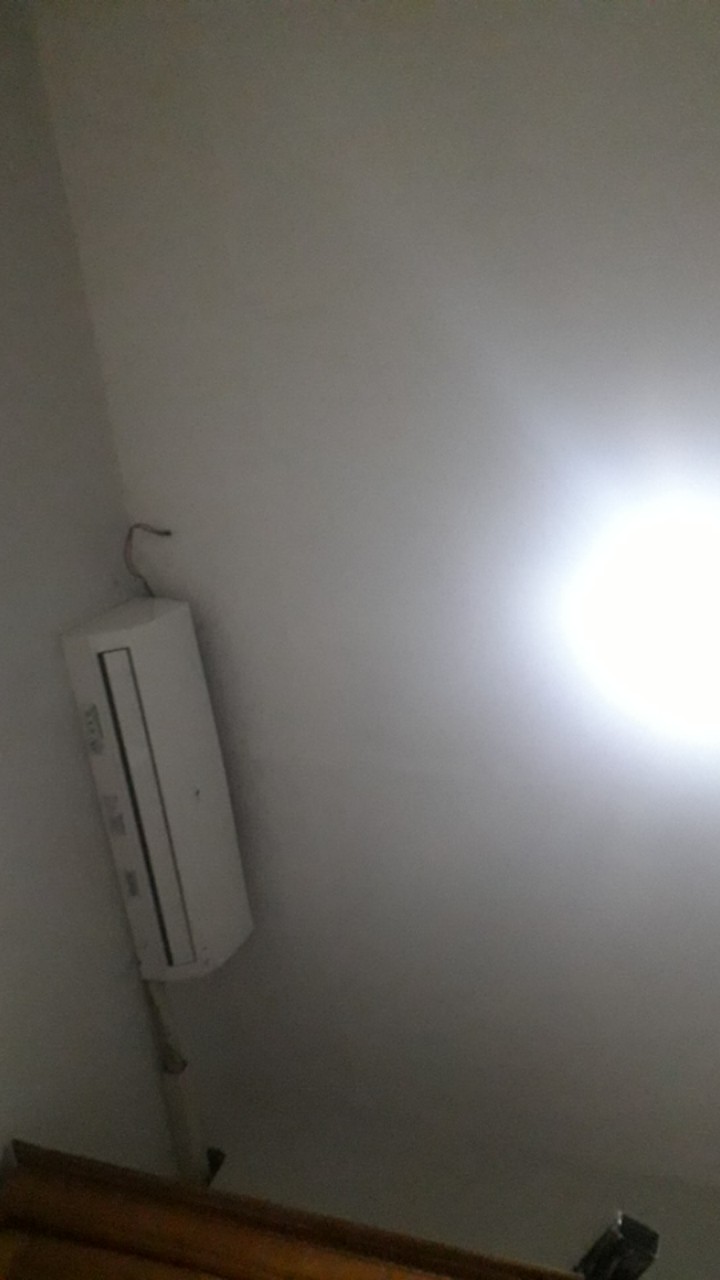 Magnet Water Heater Gas <br />terletak Di Inlet Air Dingin <br />untuk Water Heater Gas Switch