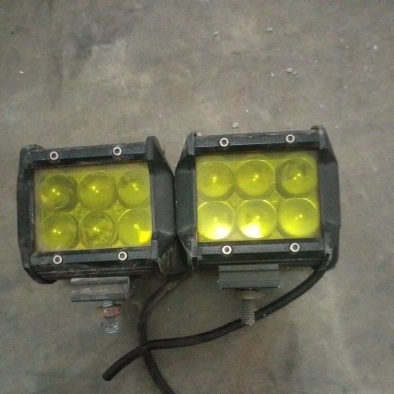 lampu depan aksesoris nmax ( dapet 2 )