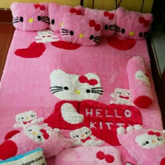 SURPET KARAKTER HELLO KITTY