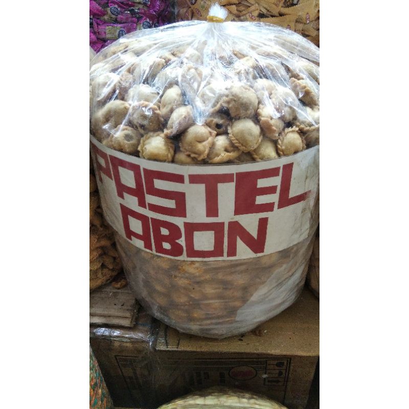 

Pastel Mini Kering Abon Renyah 500 gram