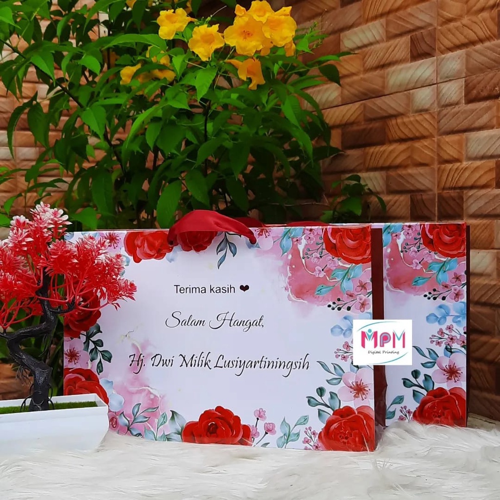 

PAPERBAG SATUAN NON PO MURAH (FREE CUSTOM)