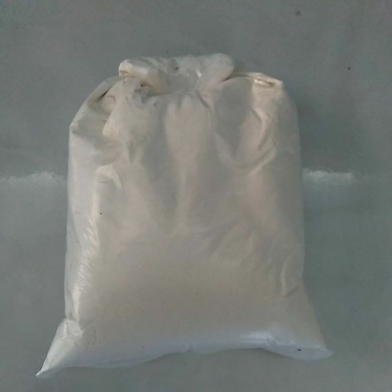 tepung terigu 1/4kg