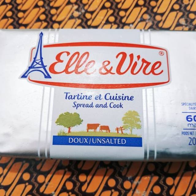 

Unsalted butter 60% fat elle & vire ( mentega tawar ) 200g