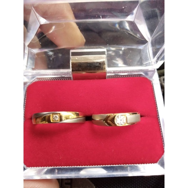 Cincin Couple Lamaran