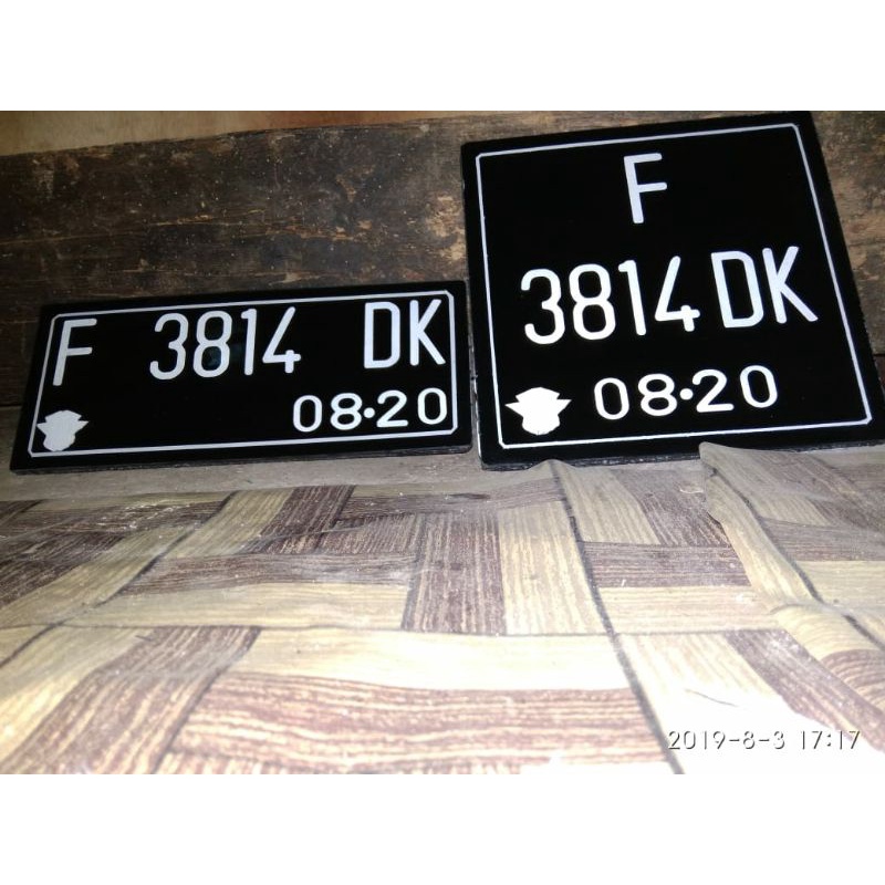 Plat Nomer Vespa Mika