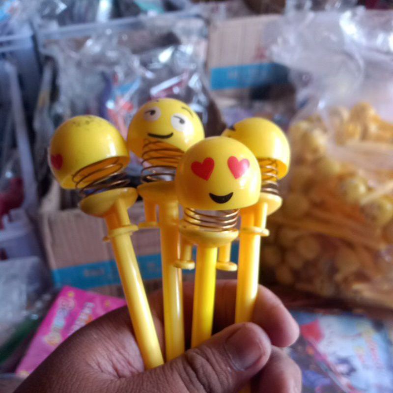 

pulpen emoticon pir