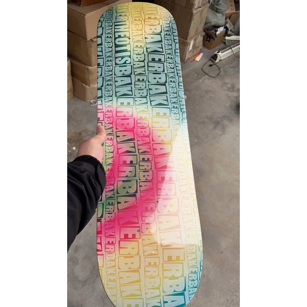 Skateboard Baker 7 Lapis Bentuk U Ukuran 8.0 Inch Bahan Kayu