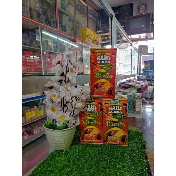 

SARI KURMA MAHKOTA PLUS MADU