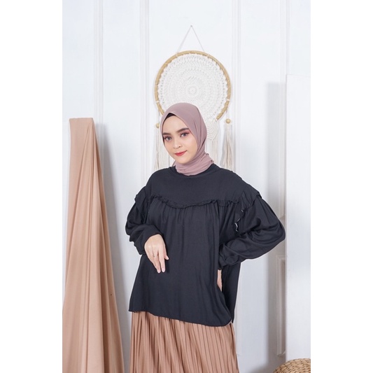 BLOUSE WANITA RAYON CRINKLE PREMIUM MADE CESI REKSA-Made Hitam