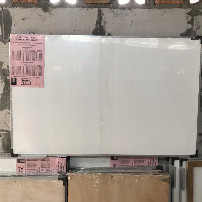 

Papan tulis / whiteboard 80X120 gantung