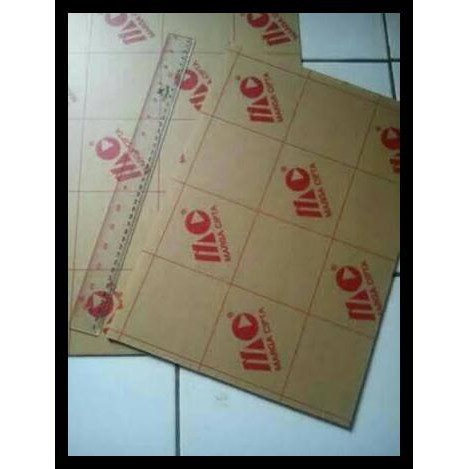 

Buruan Beli Papan Mika Akrilik Transparan Potongan Uk. 11Cm*27.5Cm