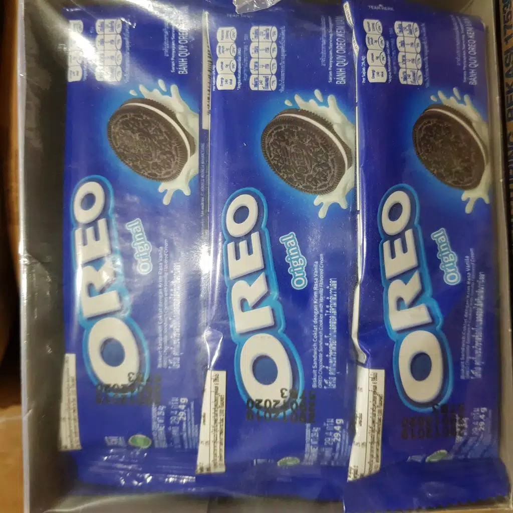 

OREO Biskuit ASLI Utuh dengan Krim / Oreo Biskuit dengan Cream per PACK