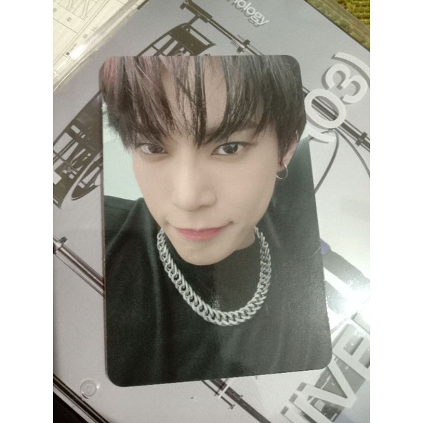wts doyoung jewel nct 2021 universe