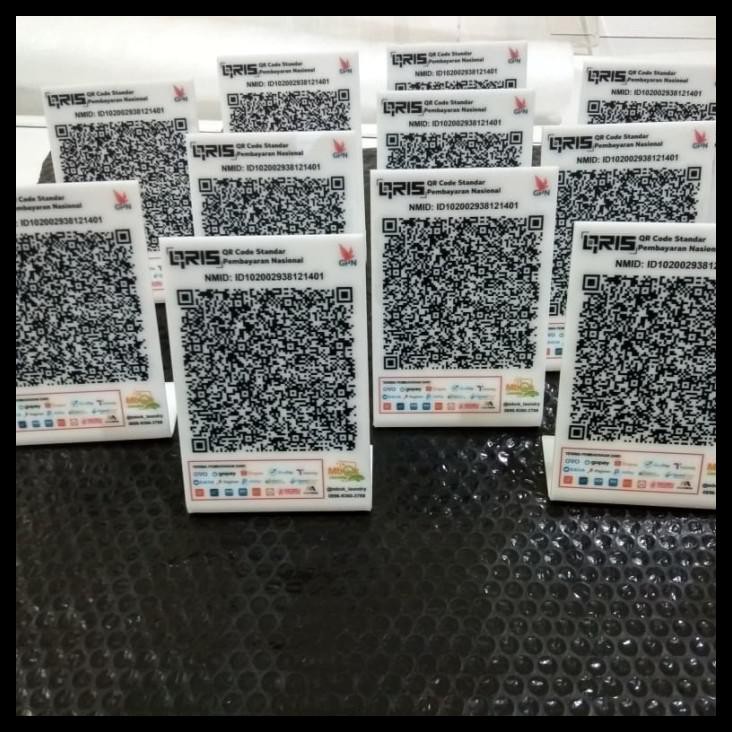 

Tent Holder Display Brosur ,Barcode Uv / Display Print + Cetakuv (3Mm) - A6