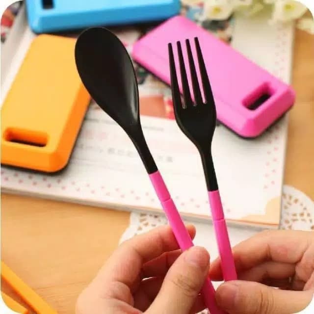 Peralatan Makan lipat portable sendok sumpit garpu travel cutlery set