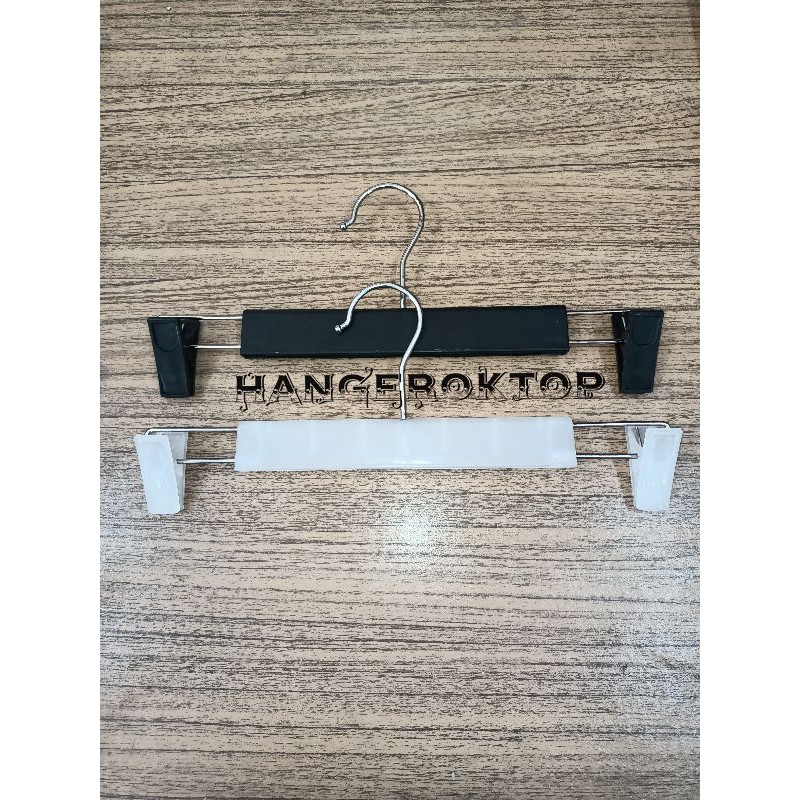 hanger gantungan baju jepit plastik-besi 262 celana putih( isi 1 pcs)