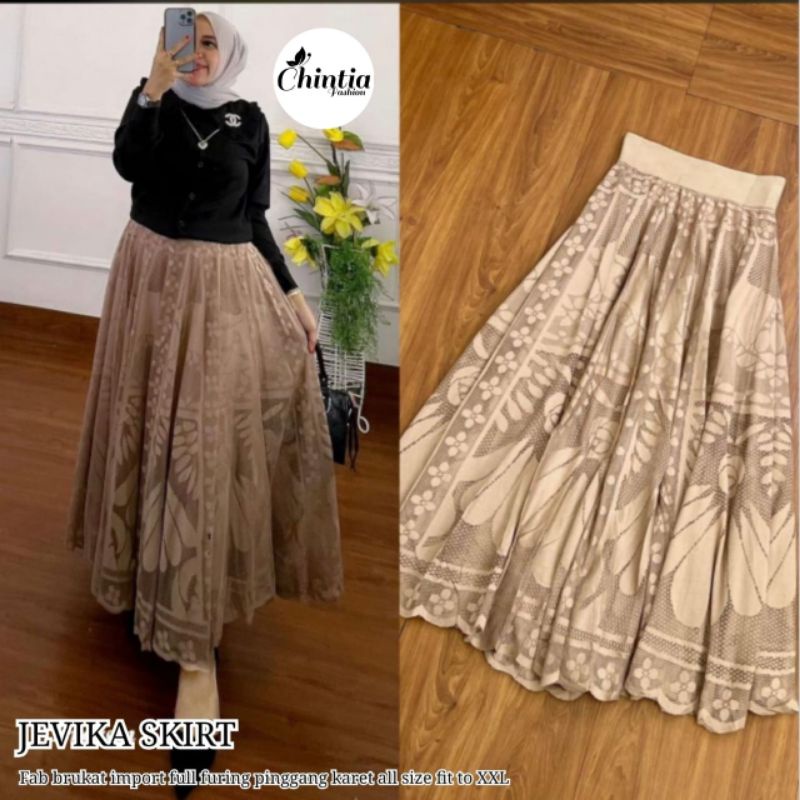JEVIKA SKIRT BY CHINTIA