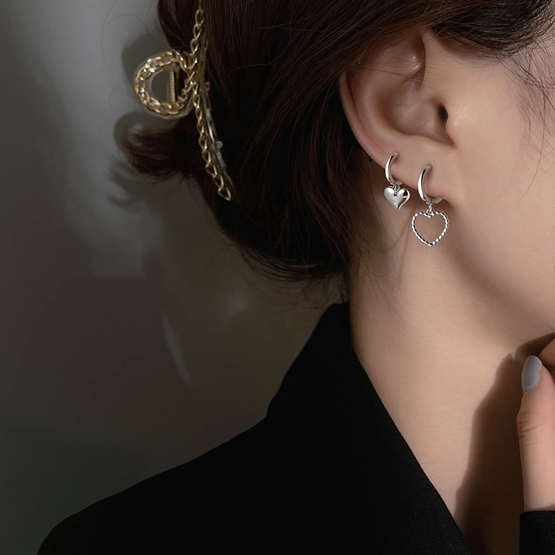 Anting Stud Bentuk Lingkaran Hati Gaya Vintage Untuk Wanita