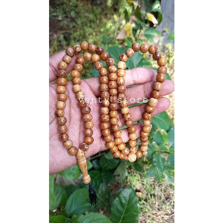 tasbih kayu gaharu wangi tasbih kayu gaharu original tasbih  gaharu asli kalimantan tasbih gaharu