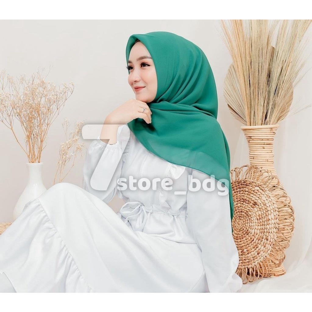 Jilbab Segi Empat Premium 115x115 | hijau tosca | Hijab Segi Empat Polos