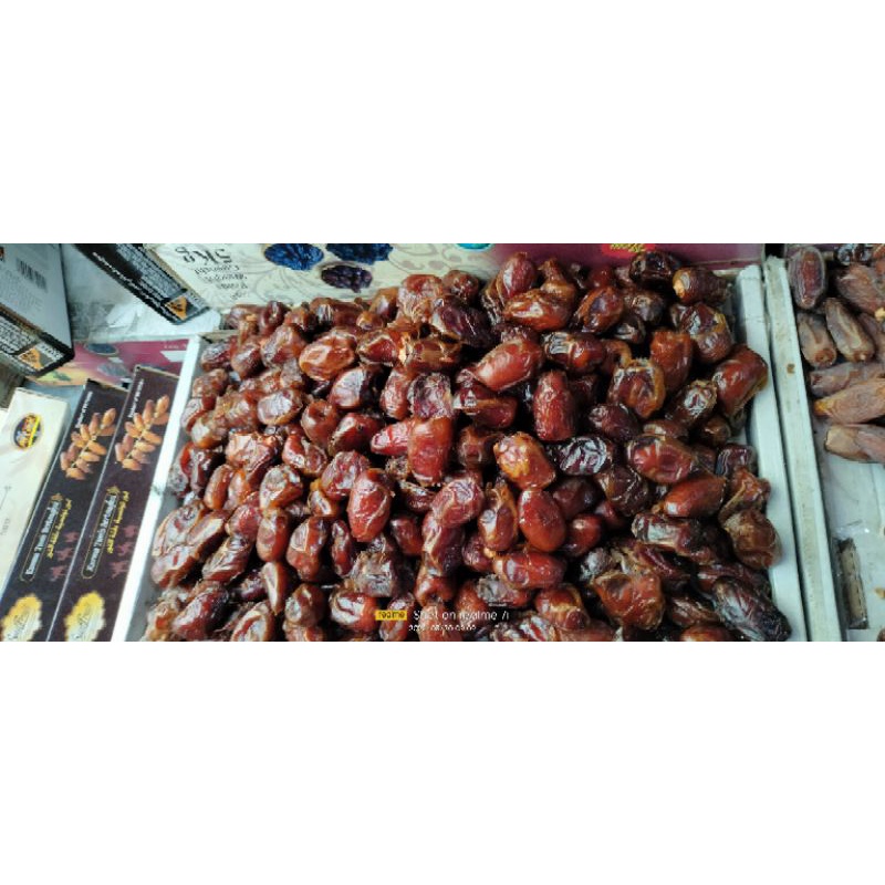 

kurma 1kg.