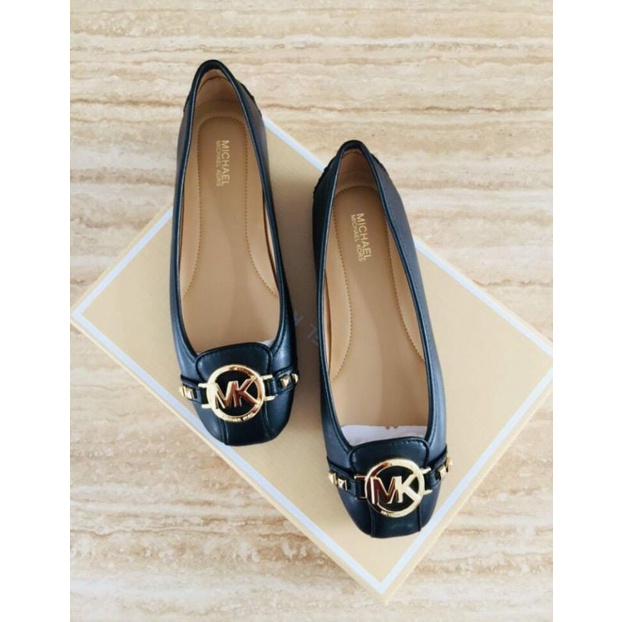 MK Fulton Leather Shoes Studded Black