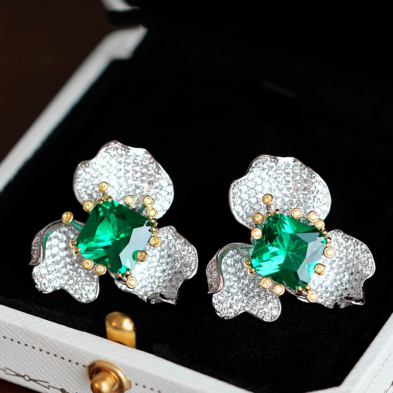 Dignified Generous Style Fashion Green Moissanite Jewelry Set