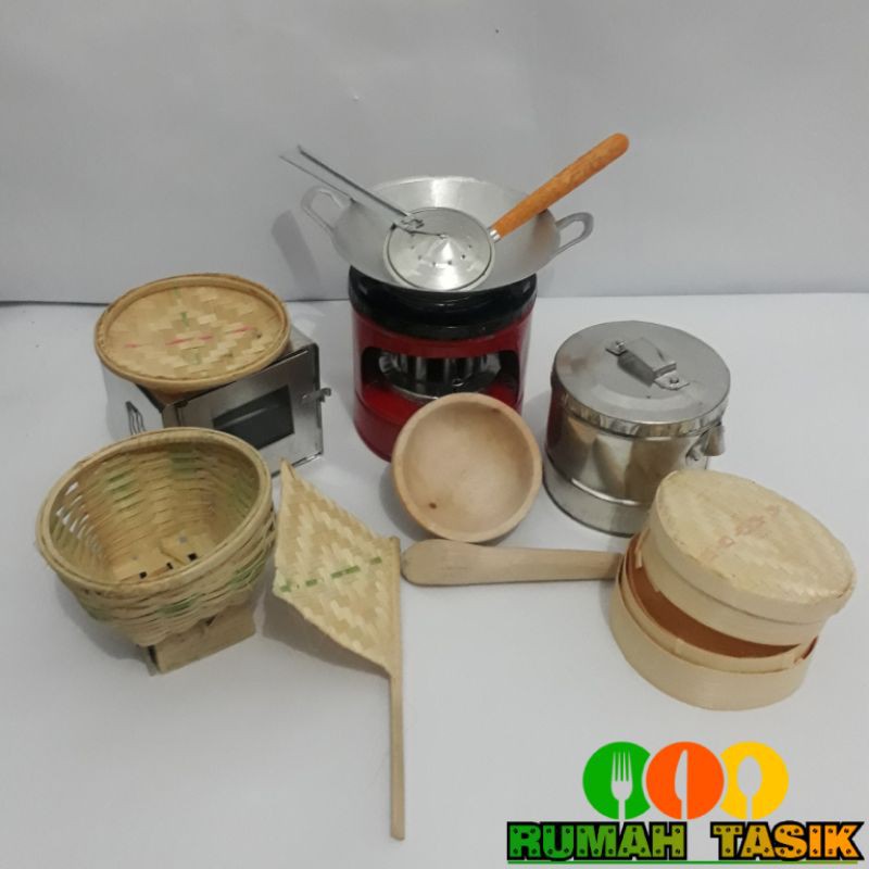 Kitchen Set Mainan Anak / Set Mainan Masak Masakan Anak Tradisional Kumplit 12 Item