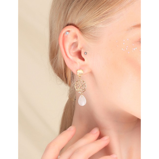 LRC Anting Tusuk Fashion Gold Opal Alloy Hollowed Leaf Stud Earrings D03266